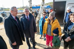 В Калуге строят две новые школы, которых давно ждали жители.